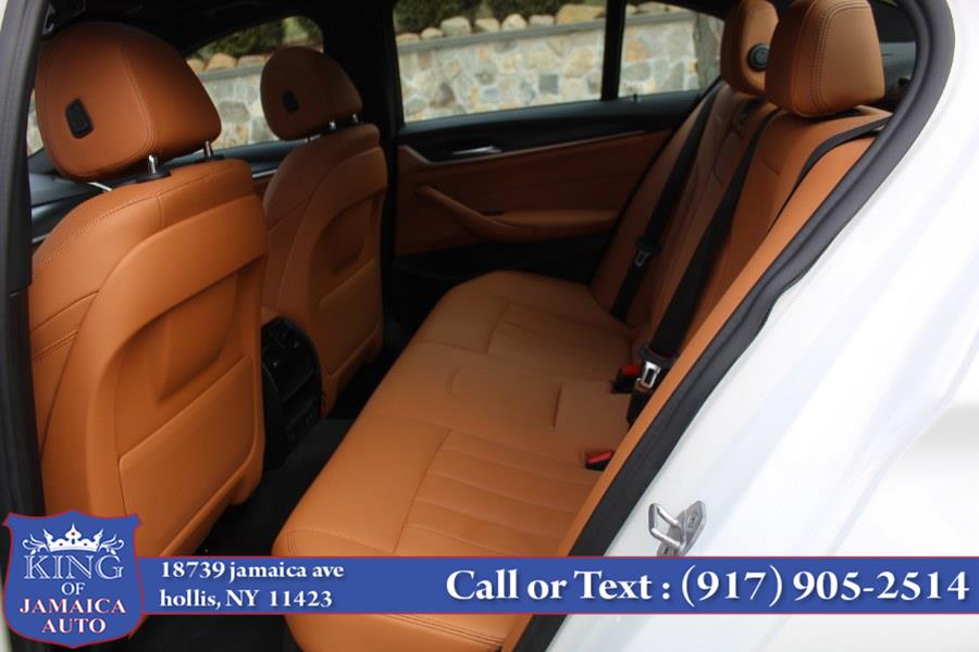 2022 BMW 5-Series 530i xDrive Sedan photo