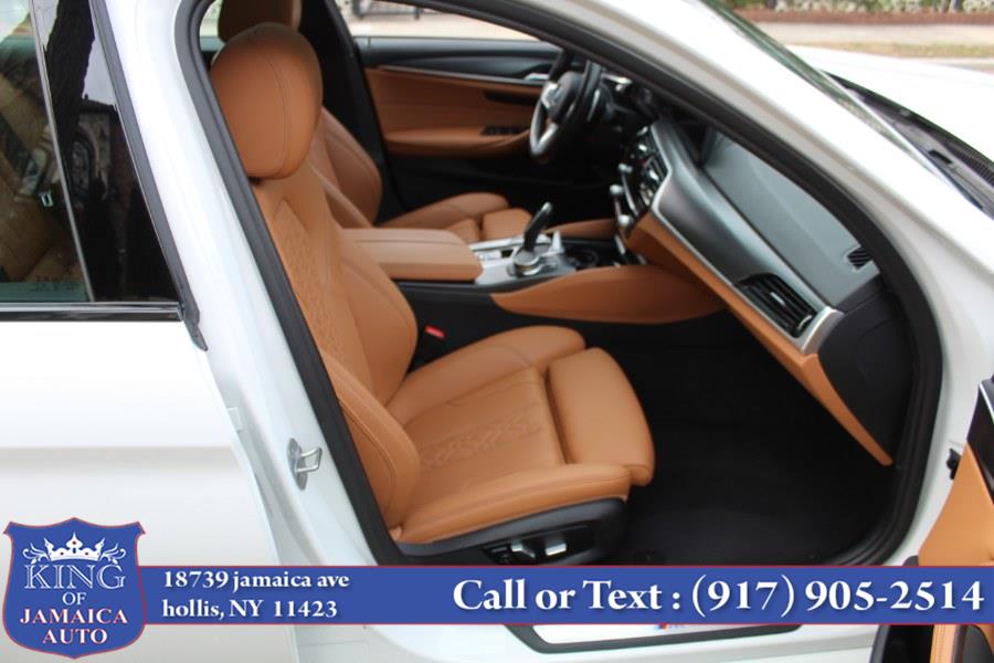 2022 BMW 5-Series 530i xDrive Sedan photo