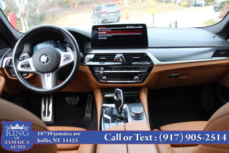 2022 BMW 5-Series 530i xDrive Sedan photo