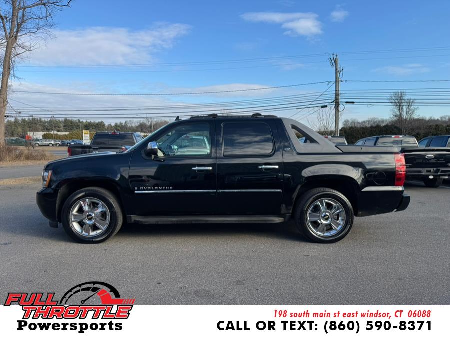 2009 Chevrolet Avalanche LTZ photo