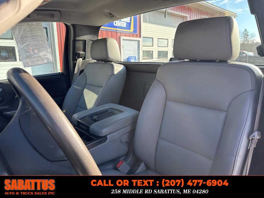 2016 Chevrolet Silverado 2500HD 4WD Reg Cab 133.6