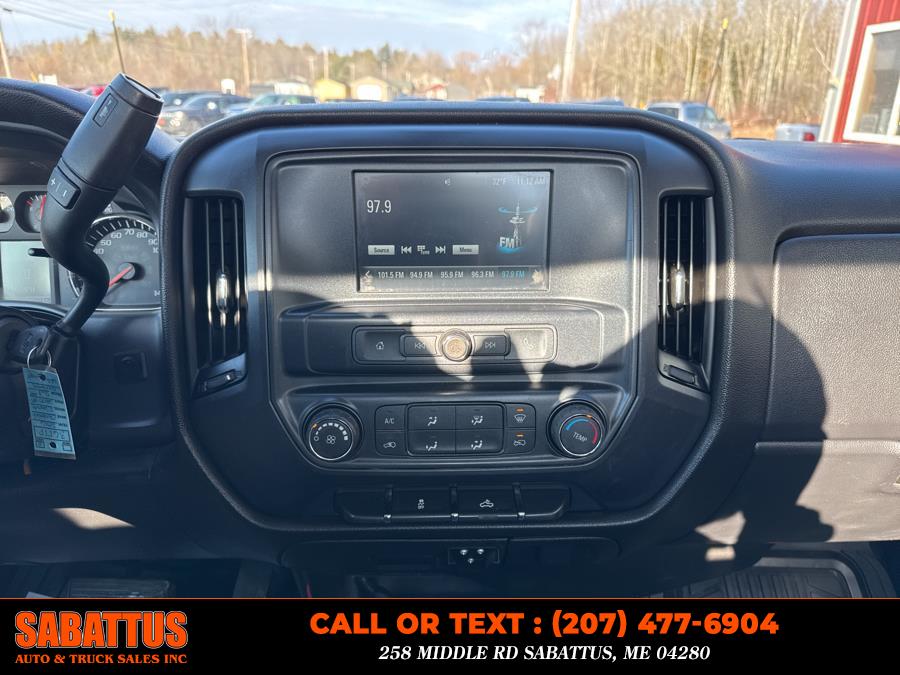 2016 Chevrolet Silverado 2500HD 4WD Reg Cab 133.6