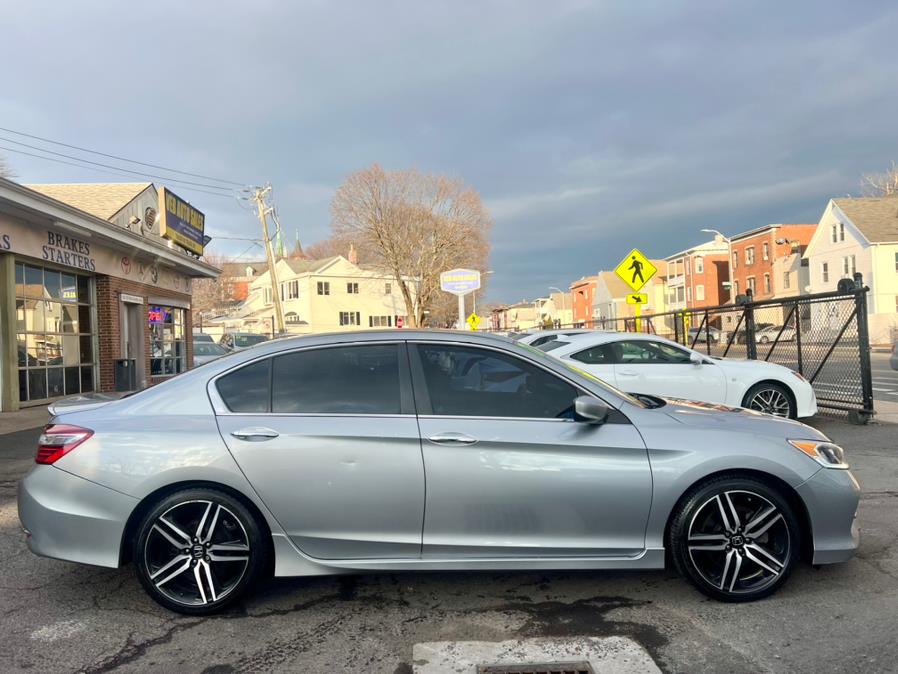 2017 Honda ACCORD SEDAN Sport SE CVT photo