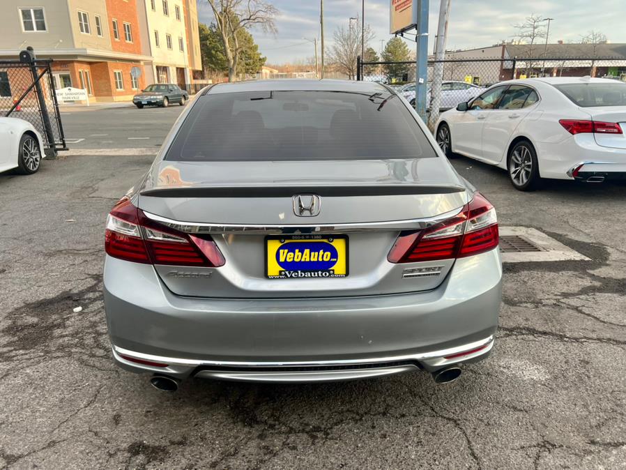 2017 Honda ACCORD SEDAN Sport SE CVT photo