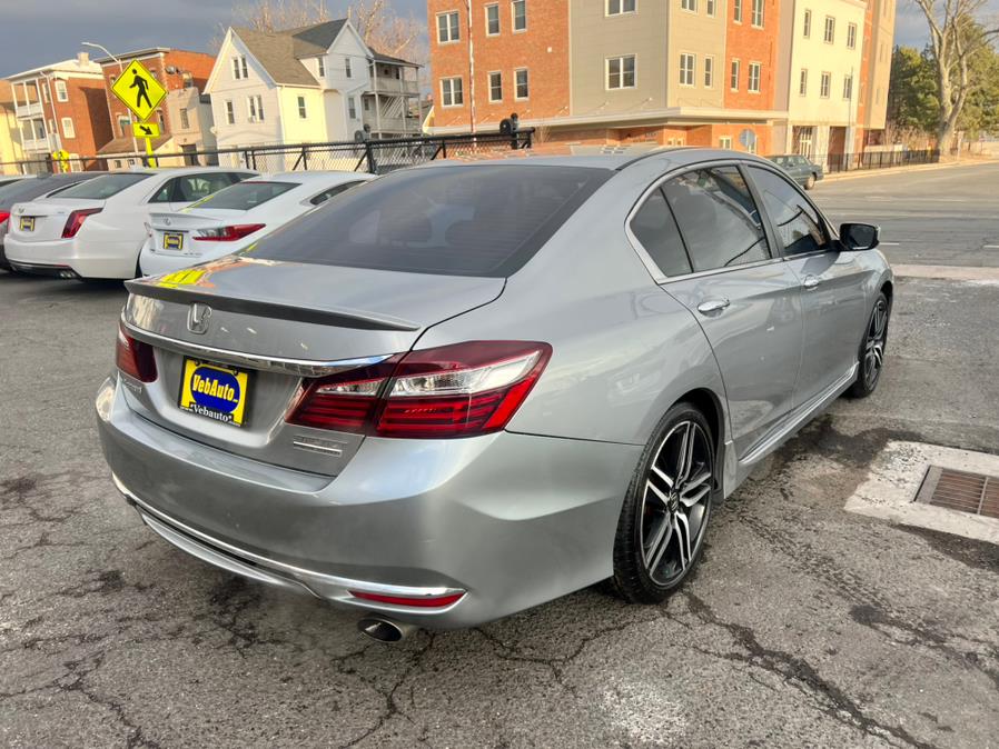 2017 Honda ACCORD SEDAN Sport SE CVT photo