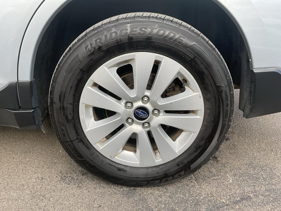 2019 Subaru Outback 2.5i Premium photo