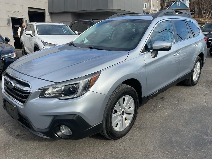 2019 Subaru Outback 2.5i Premium photo