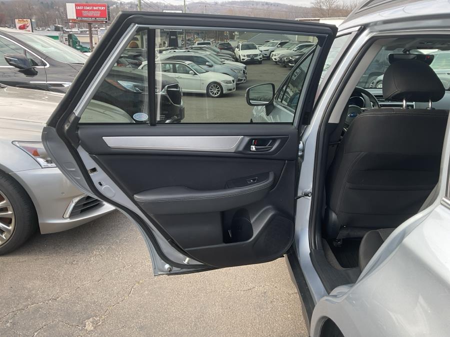 2019 Subaru Outback 2.5i Premium photo