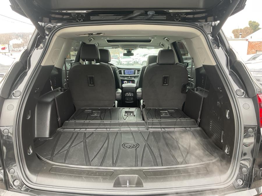 2020 Buick Enclave AWD 4dr Avenir photo