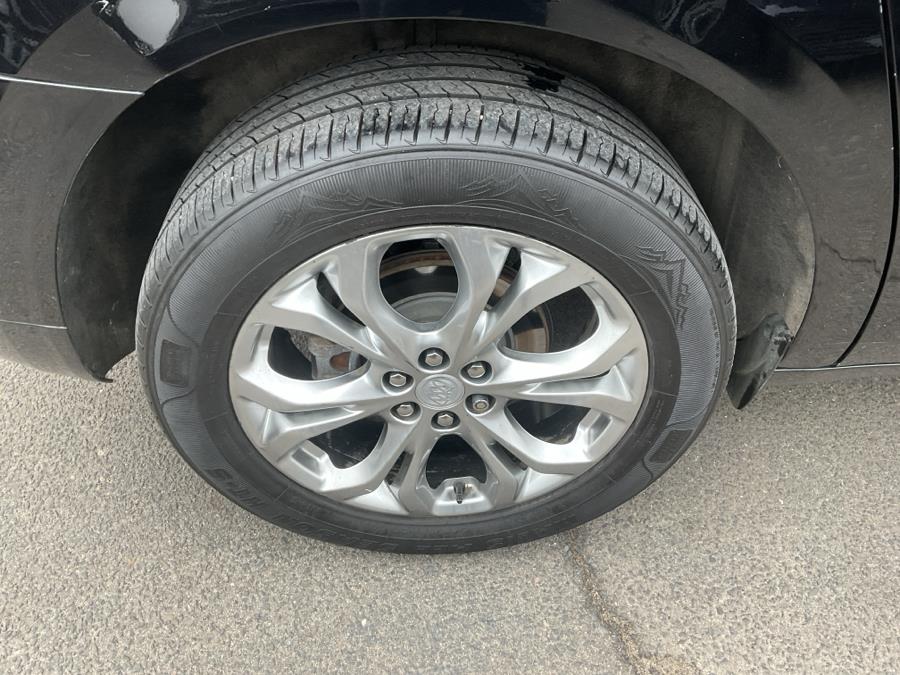 2020 Buick Enclave AWD 4dr Avenir photo