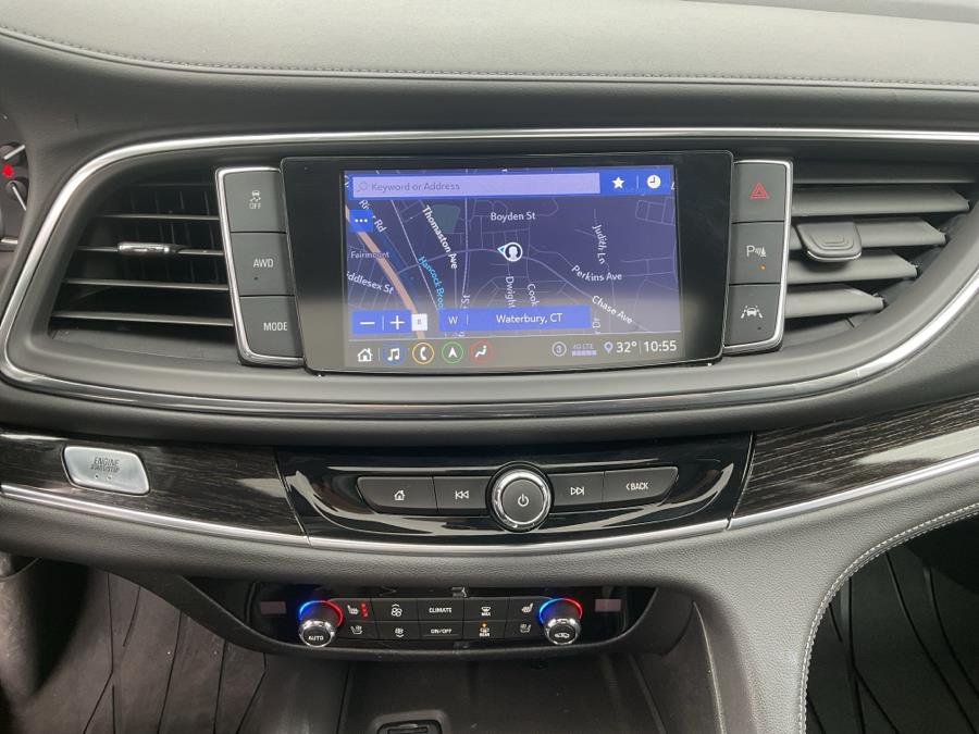 2020 Buick Enclave AWD 4dr Avenir photo
