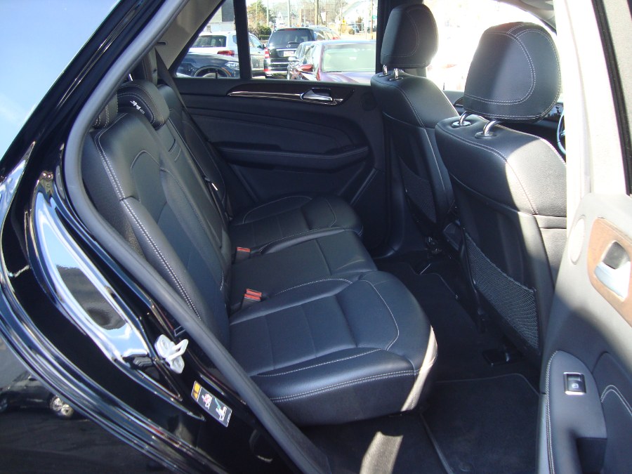 2014 Mercedes-Benz M-Class ML350 4MATIC photo