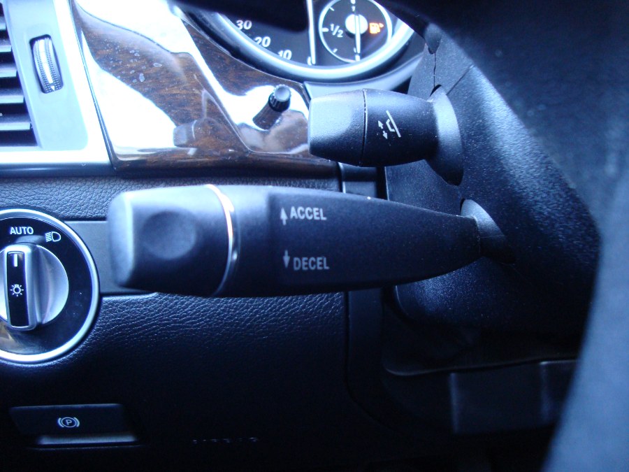 2014 Mercedes-Benz M-Class ML350 4MATIC photo