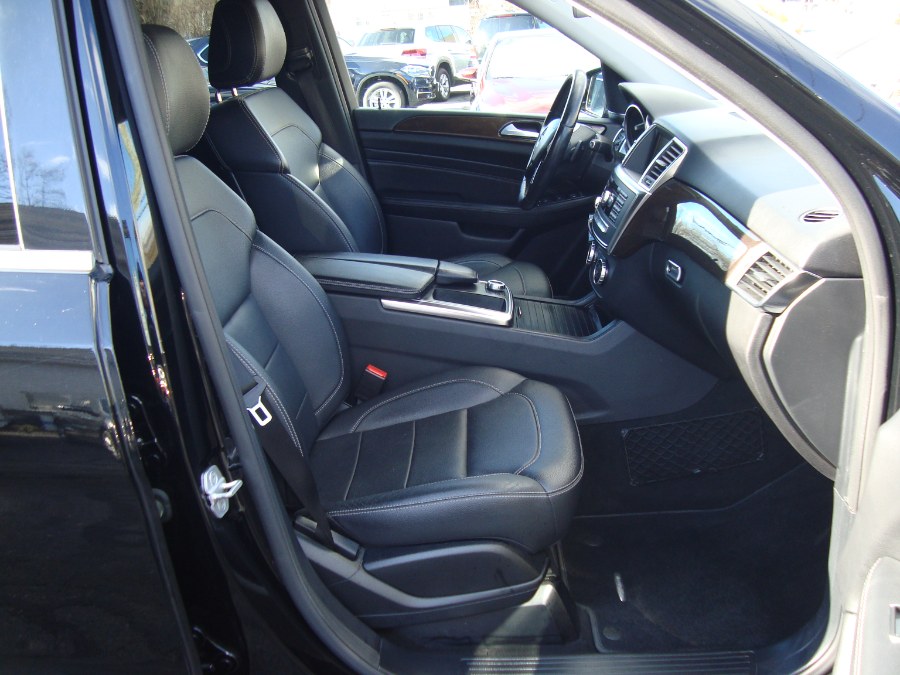 2014 Mercedes-Benz M-Class ML350 4MATIC photo