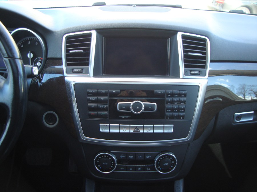 2014 Mercedes-Benz M-Class ML350 4MATIC photo