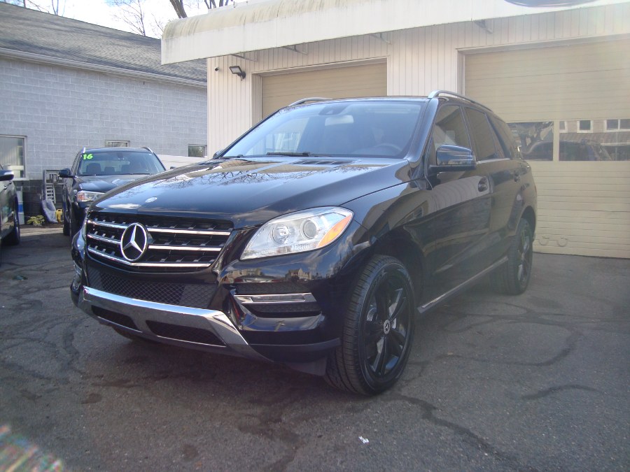 2014 Mercedes-Benz M-Class ML350 4MATIC photo