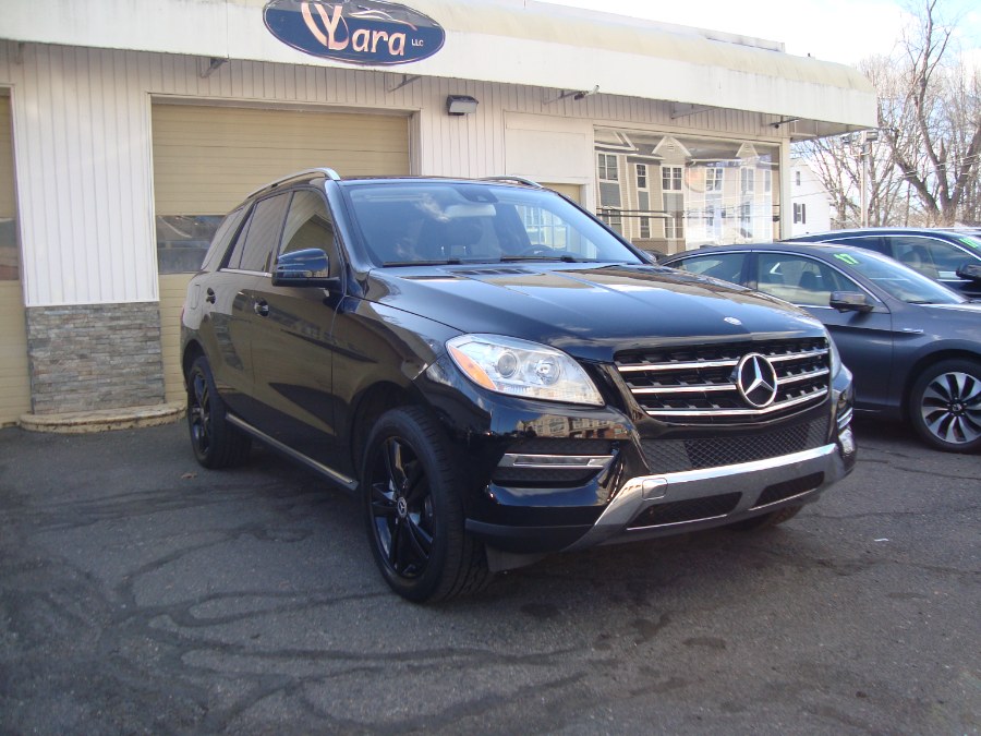2014 Mercedes-Benz M-Class ML350 4MATIC photo