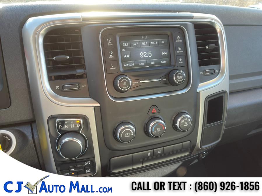 2017 RAM 1500 SLT 4x4 Quad Cab 6''4
