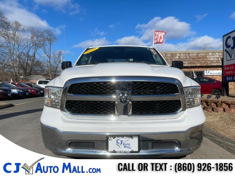 2017 RAM 1500 SLT 4x4 Quad Cab 6''4