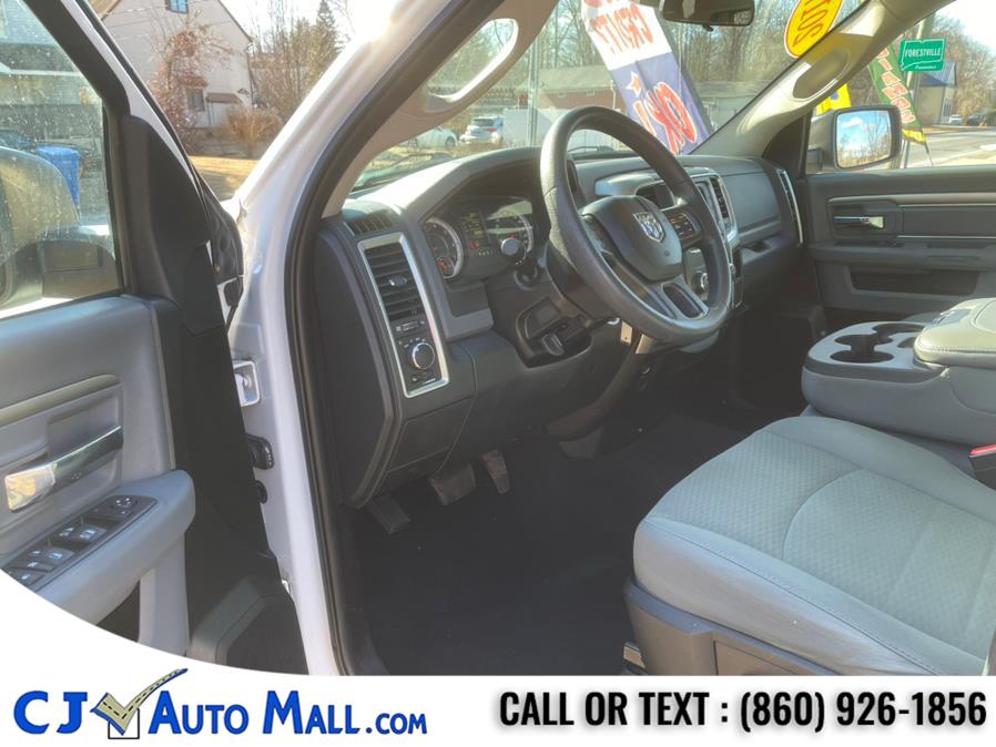 2017 RAM 1500 SLT 4x4 Quad Cab 6''4