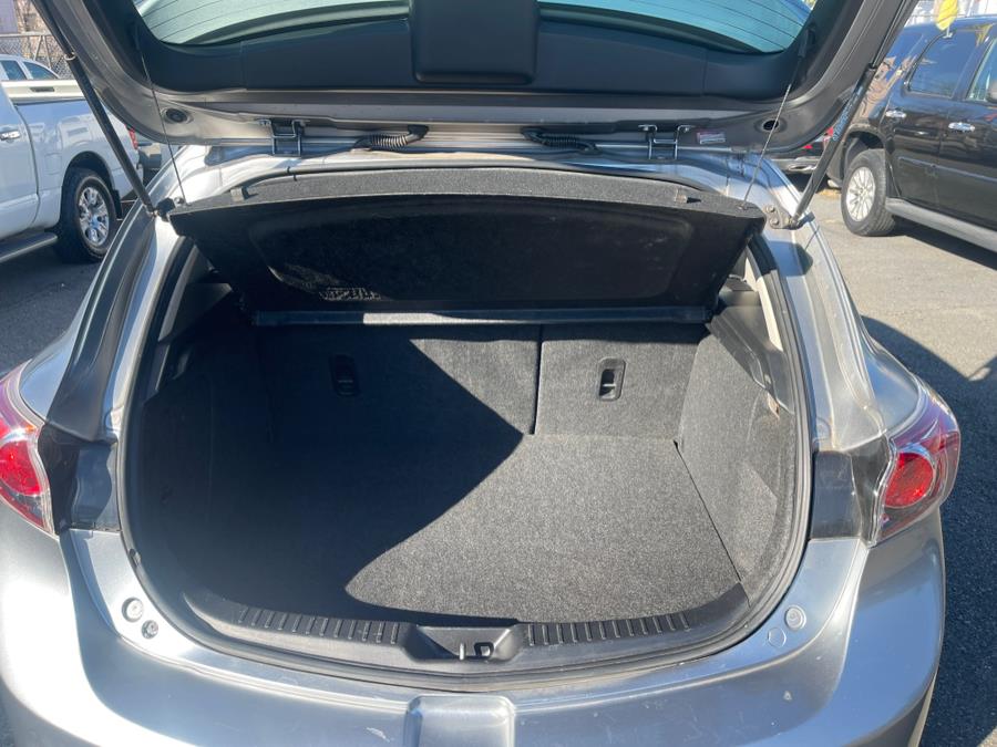 2010 Mazda Mazda3 Sport photo