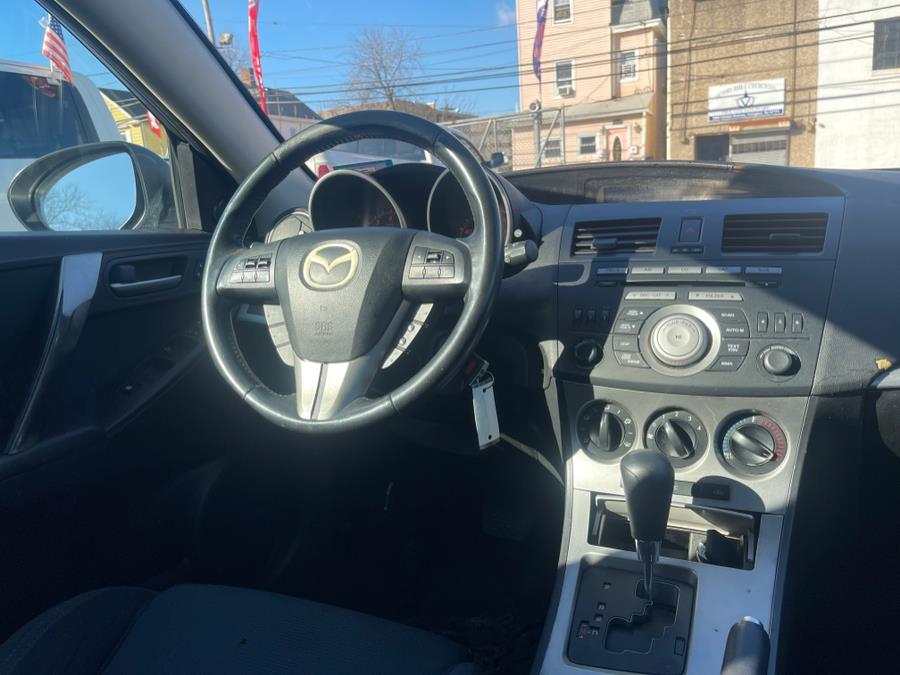 2010 Mazda Mazda3 Sport photo