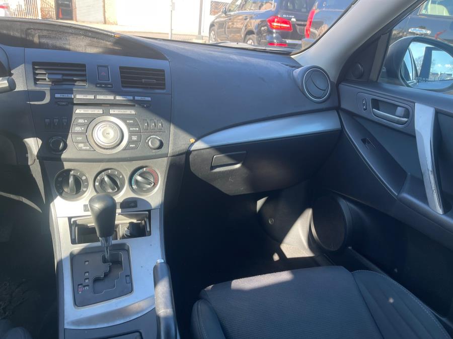 2010 Mazda Mazda3 Sport photo