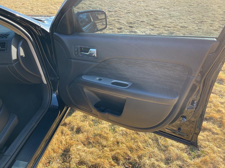 2012 Ford Fusion SE photo