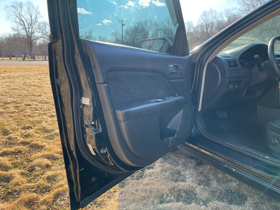 2012 Ford Fusion SE photo