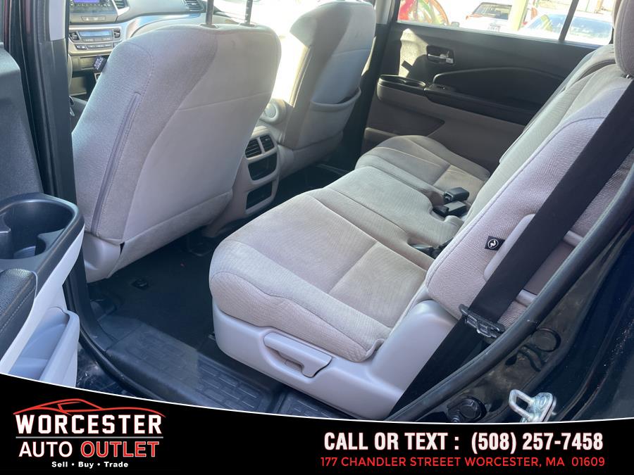 2016 Honda Pilot AWD 4dr LX photo