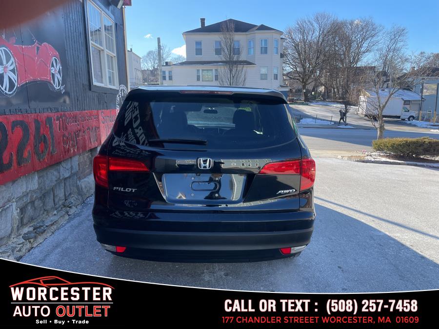 2016 Honda Pilot AWD 4dr LX photo