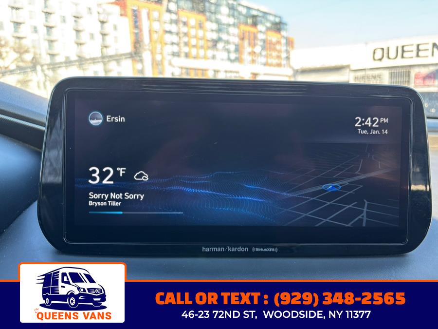 2022 Hyundai Santa Fe SEL AWD photo