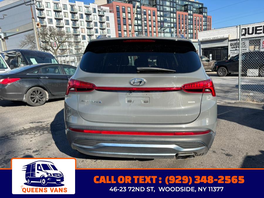 2022 Hyundai Santa Fe SEL AWD photo