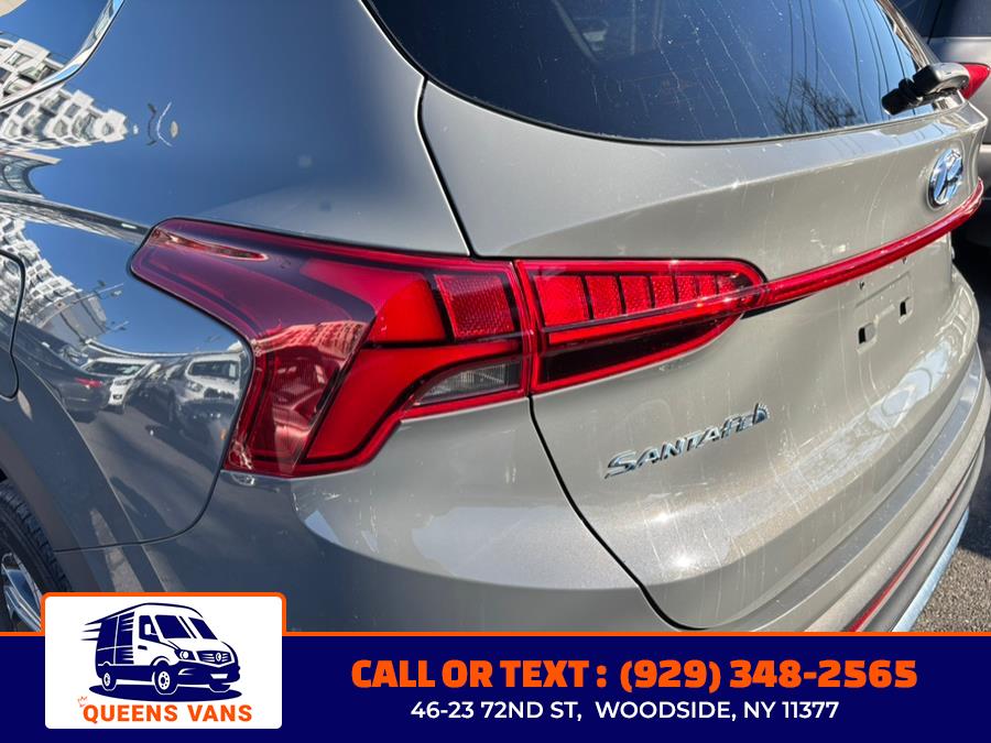 2022 Hyundai Santa Fe SEL AWD photo
