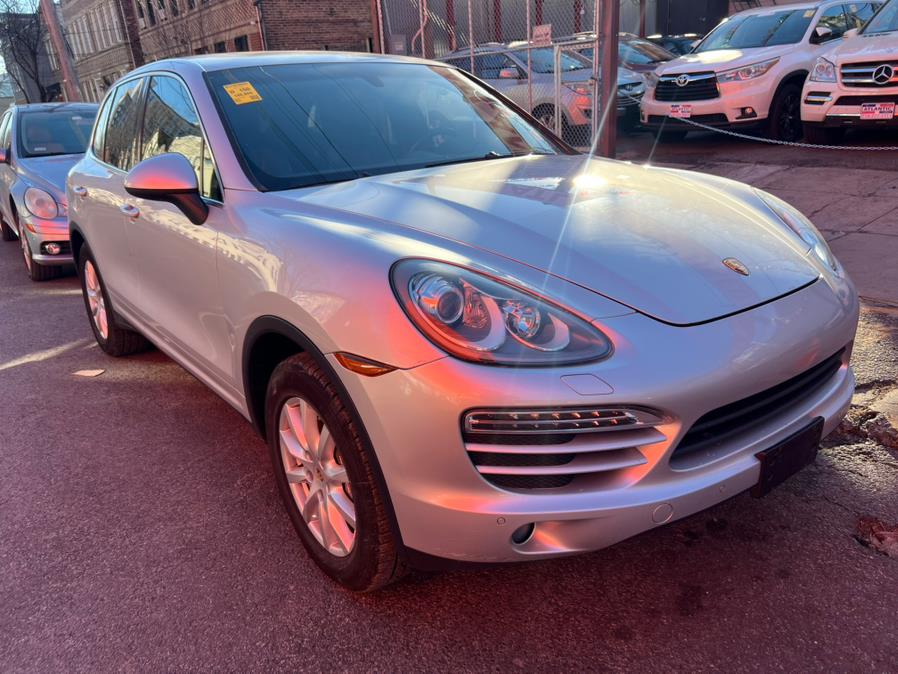 2013 Porsche Cayenne photo