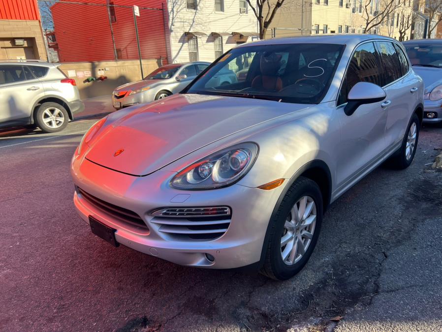 2013 Porsche Cayenne photo