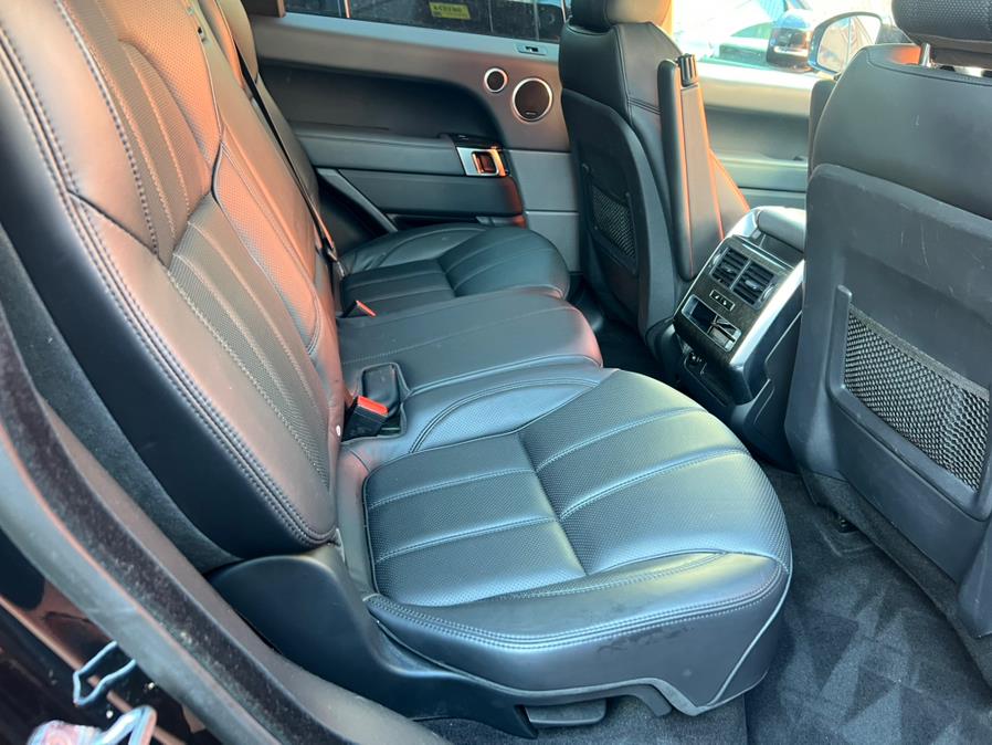 2015 Land Rover Range Rover Sport 4WD 4dr HSE photo