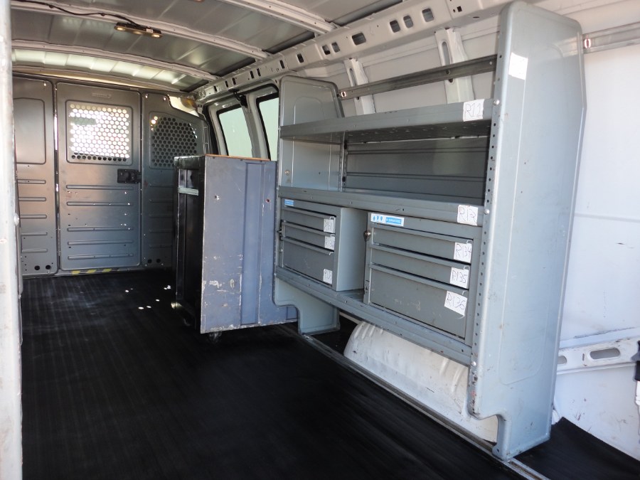 2015 Chevrolet Express Cargo Van RWD 3500 155