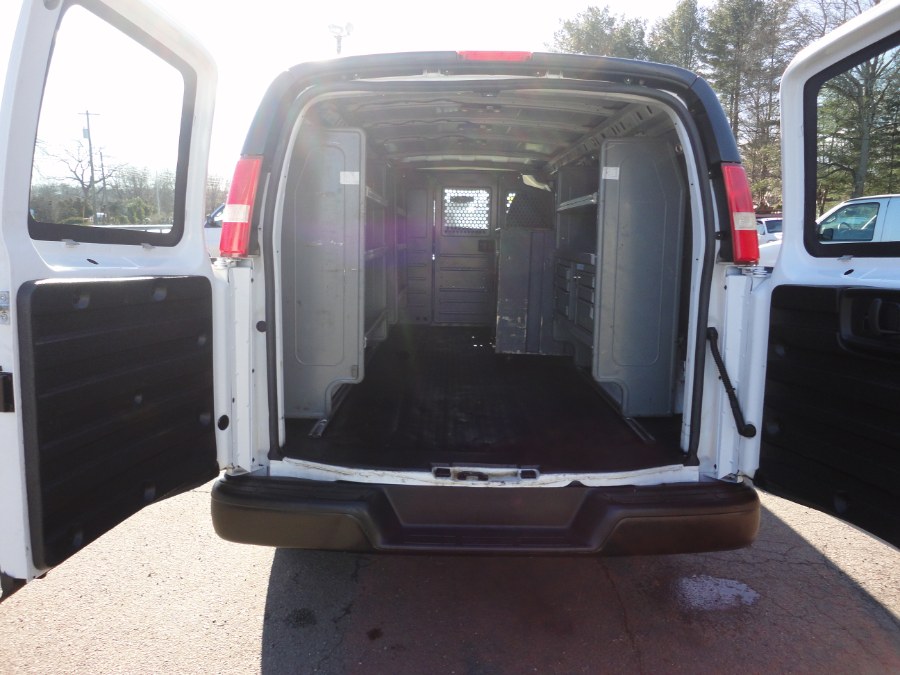 2015 Chevrolet Express Cargo Van RWD 3500 155