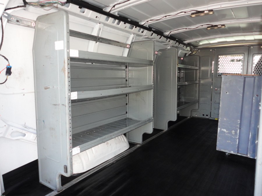 2015 Chevrolet Express Cargo Van RWD 3500 155