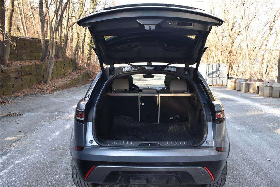 2019 Land Rover Range Rover Velar P250 R Dynamic SE AWD 4dr SUV photo