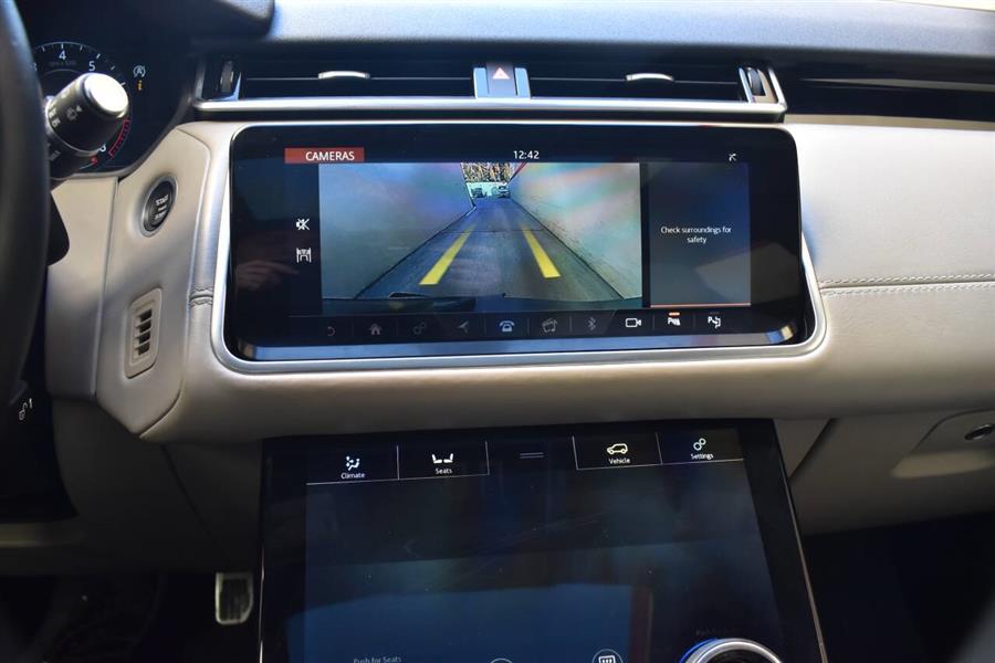 2019 Land Rover Range Rover Velar P250 R Dynamic SE AWD 4dr SUV photo