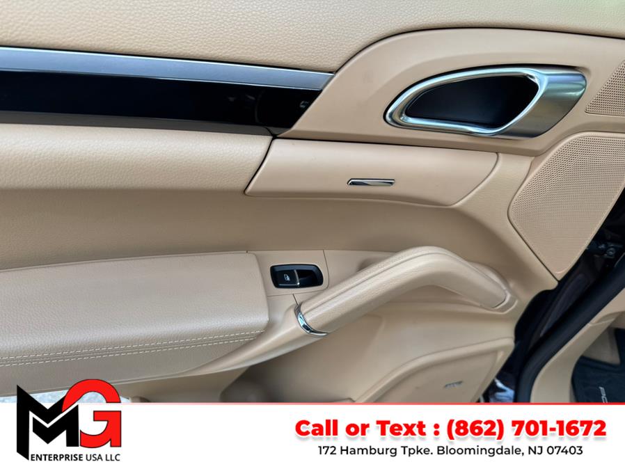 2014 Porsche Cayenne photo