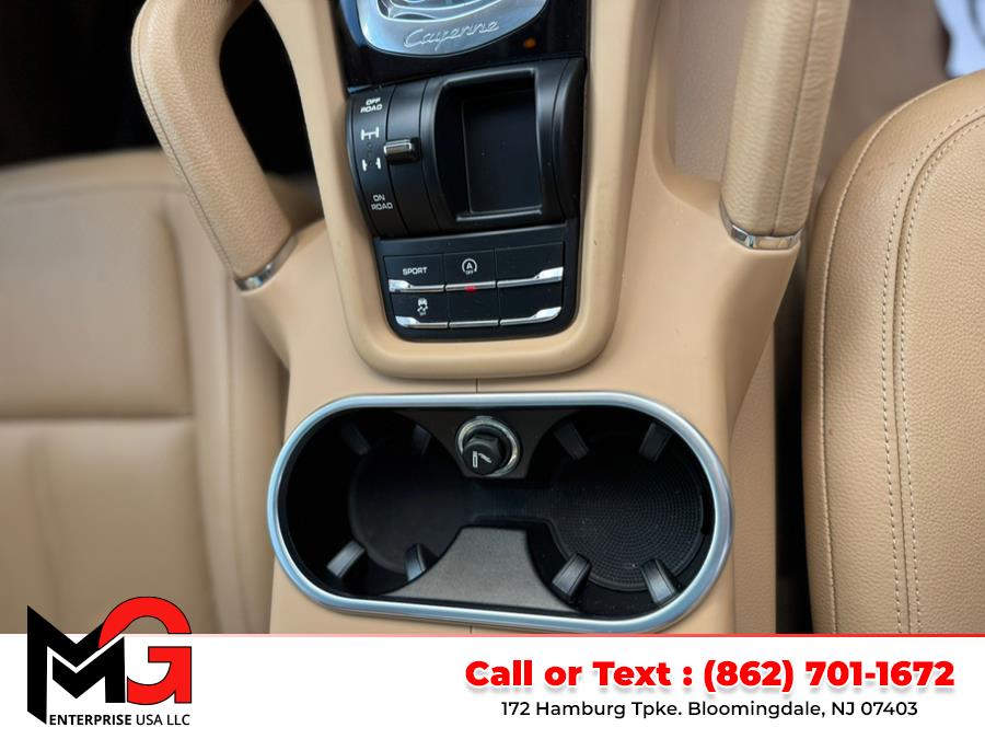 2014 Porsche Cayenne photo