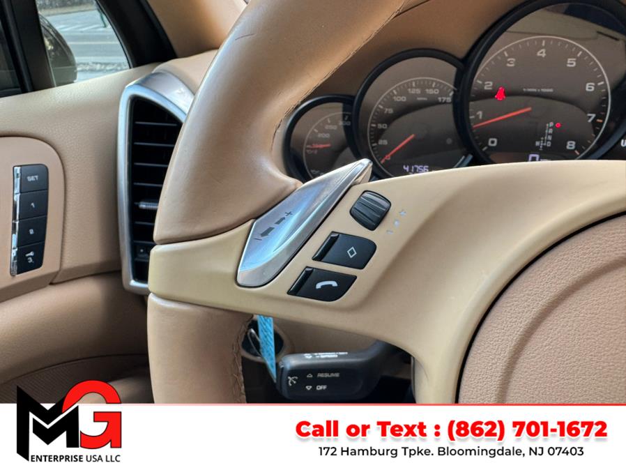 2014 Porsche Cayenne photo