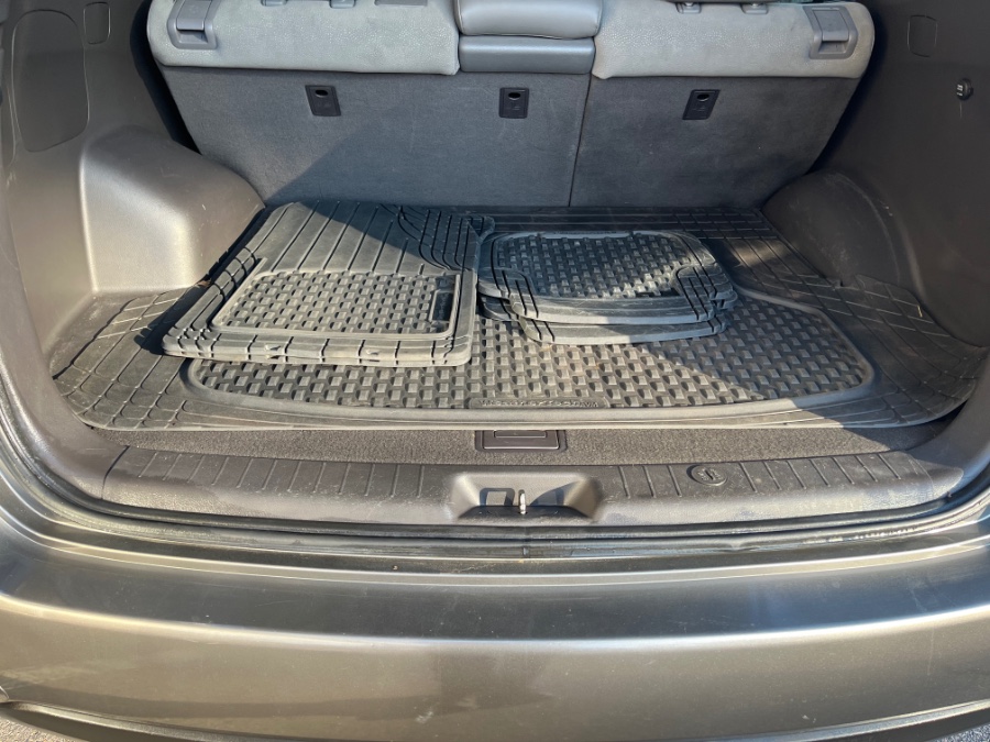 2012 Hyundai Santa Fe SE photo