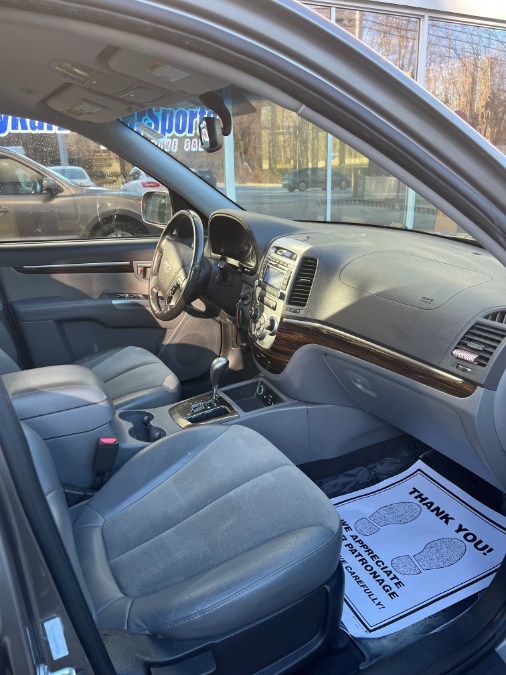 2012 Hyundai Santa Fe SE photo