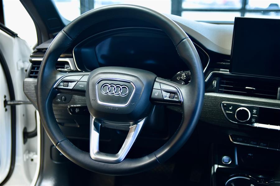 2024 Audi A4 quattro S line Prem Plus 45 TF photo