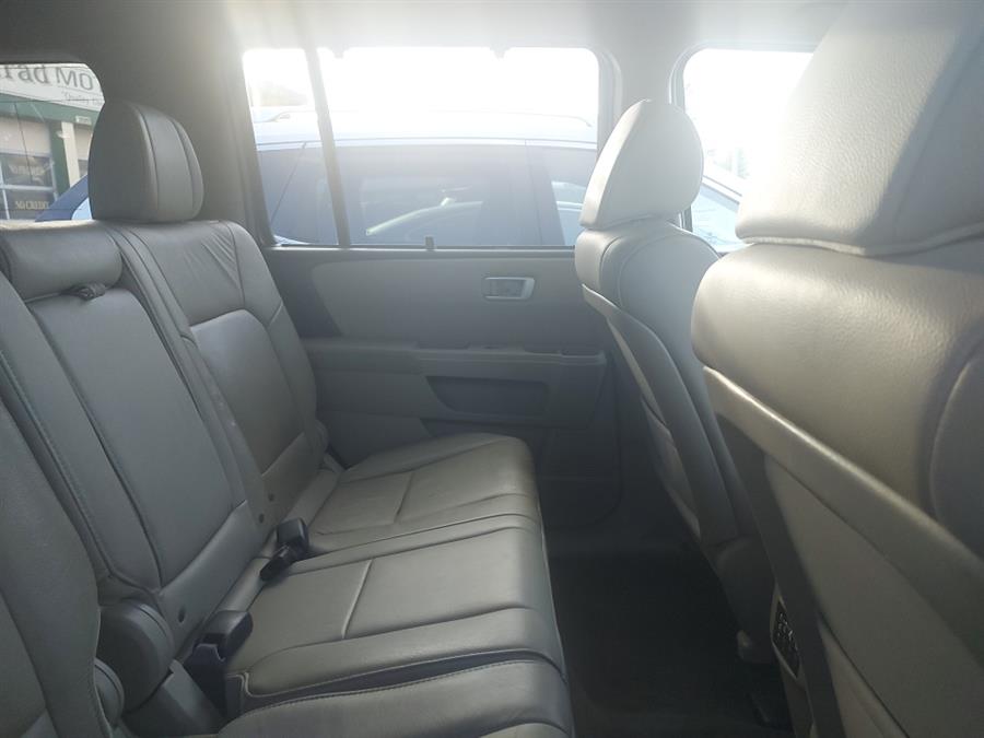 2014 Honda Pilot Touring photo