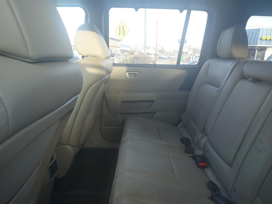 2014 Honda Pilot Touring photo